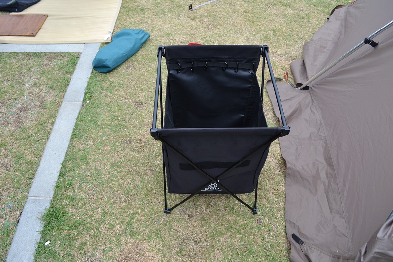 サイトをオシャレにまとめ上げるゴミ箱 Dodステルスx の魅力 ぼるしちのキャンプ ライフ