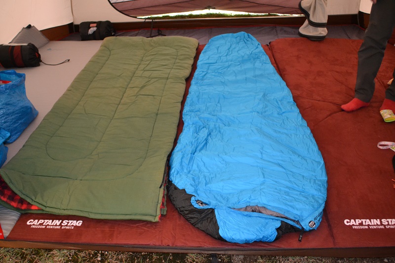寝袋「封筒型」・「マミー型」 それぞれの特徴とおススメの使い方 
